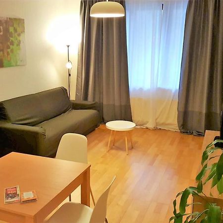 Apartment Smichov プラハ エクステリア 写真
