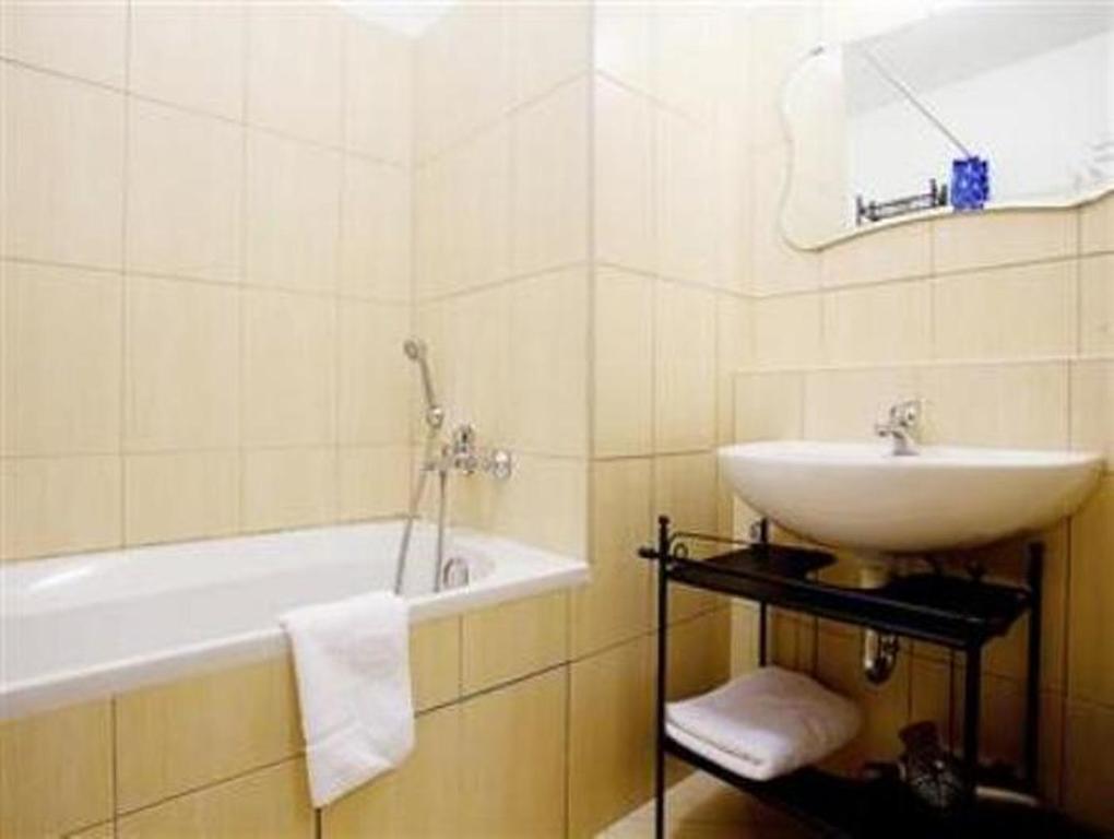Apartment Smichov プラハ 部屋 写真